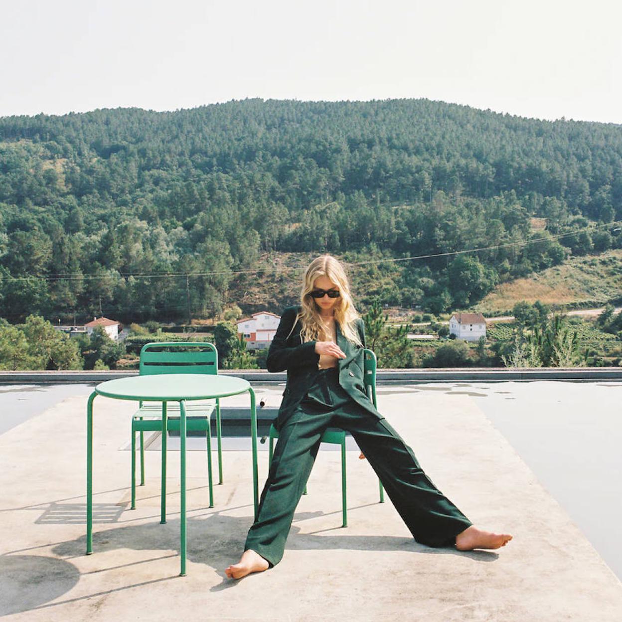 Pincha en la foto para ver los pantalones que mejor sientan en todas las tallas y combinan con todo