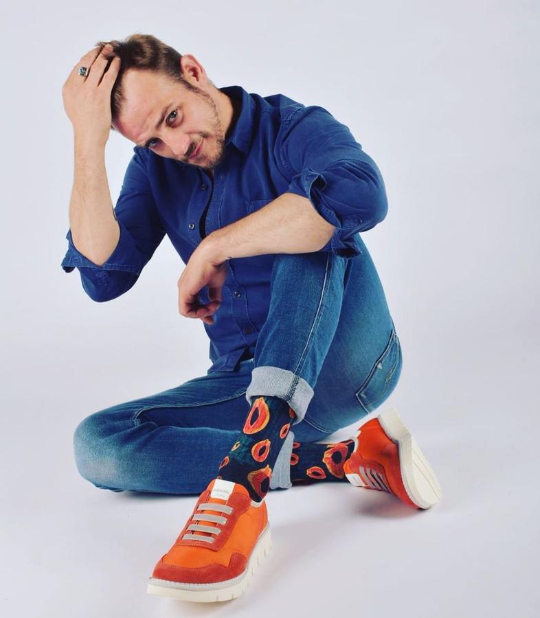 El cantante Àlex Casademunt, concursante de la primera edición de Operación Triunfo (OT), fallecía a los 39 años tras sufrir un accidente de tráfico con su moto.