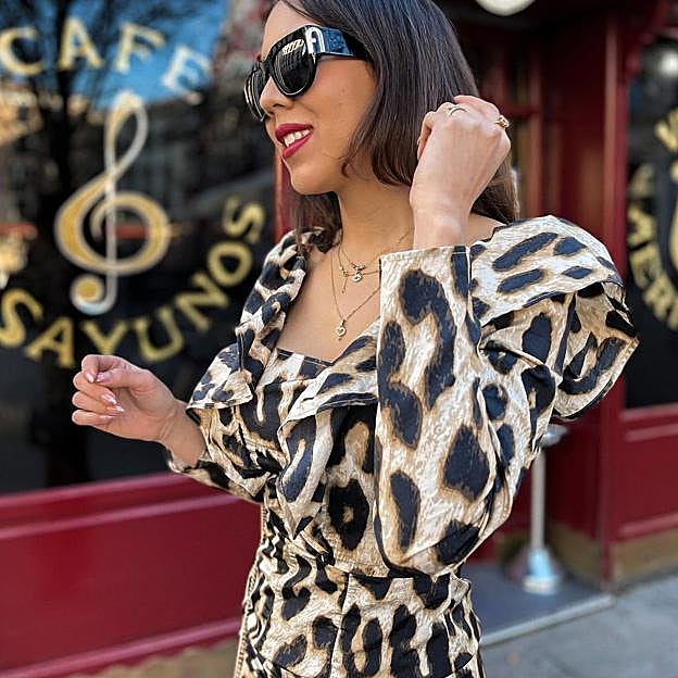 Por fin el vestido animal print que nos queda bien a todas: versión para altas y para bajas del look de leopardo más cool