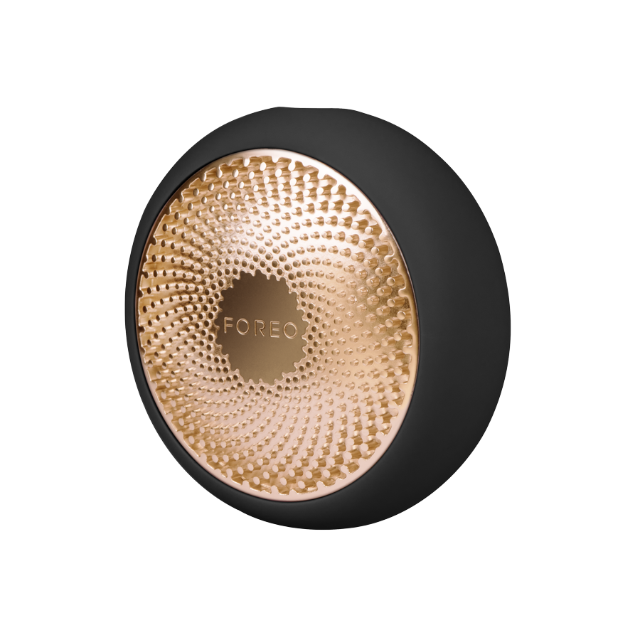 Las cremas son grandes aliadas para mantener una piel joven y en buena forma, pero sus efectos se multiplican si las combinas con gadgets de uso doméstico. Por ejemplo, los aparatos de microcorrientes combaten la flacidez. Y los masajeadores con tecnología sónica estimulan la circulación y favorecen la producción de colágeno y elastina.