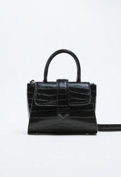 Imagen secundaria 2 - Del abrigo de Mango a las bailarinas de Zara: 3 looks de Katie Holmes que son pura inspiración y perfectos para rejuvenecer e ir estilosa a los 40