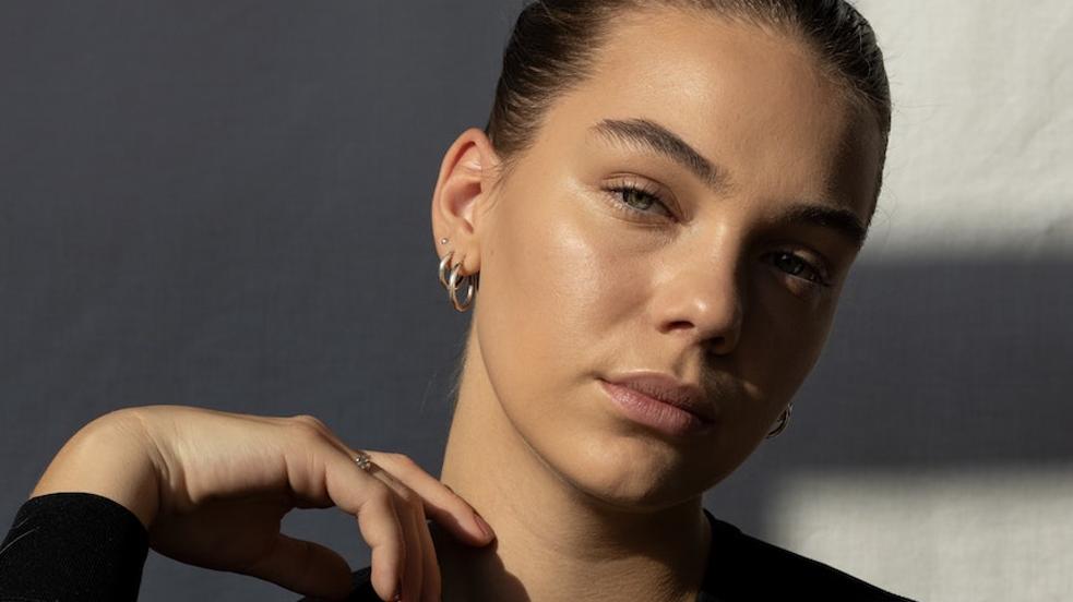 Tengas la piel grasa, seca, sensible o con tendencia acneica, siempre habrá un limpiador, agua micelar o tónico perfecto para tu piel