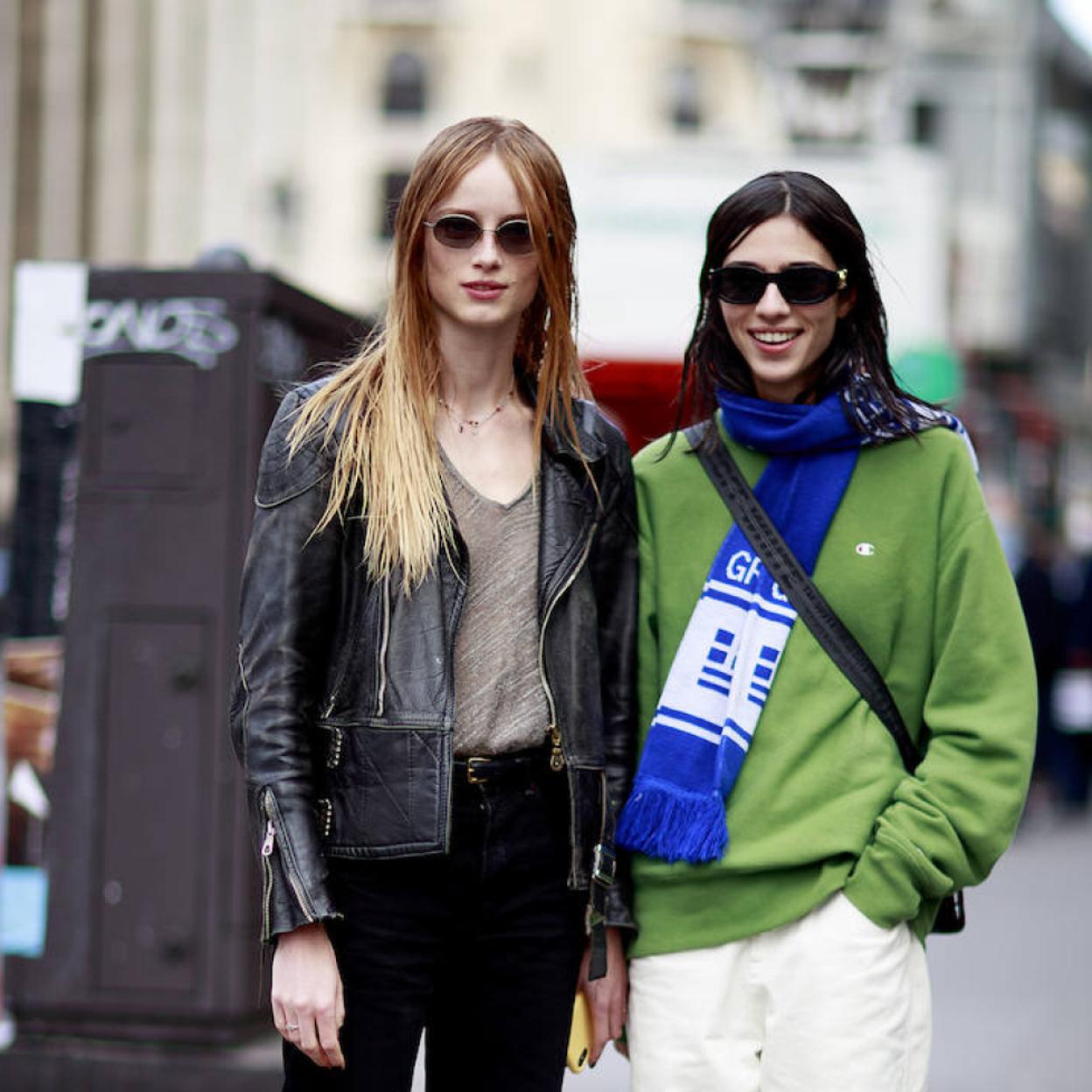 Pincha en la foto para ver los vestidos de punto de las rebajas más bonitos con los que ir calentita y estilosa