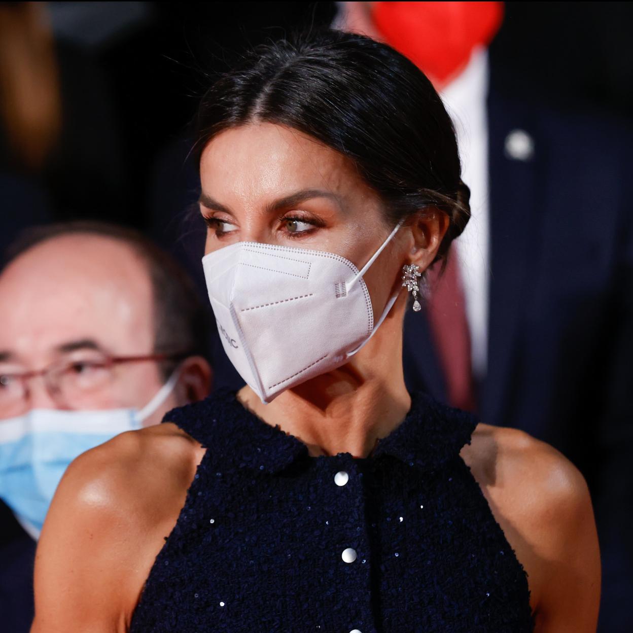 Pincha en la foto para ver los mejores looks de la Reina Letizia