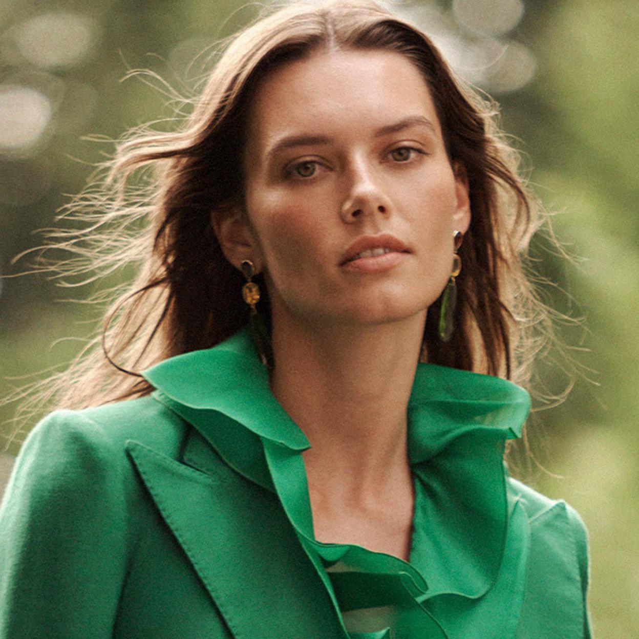 Para el contorno de ojos o como mascarilla de manos: 8 usos de la vaselina que no sabías y con los que aprovechar su poder hidratante