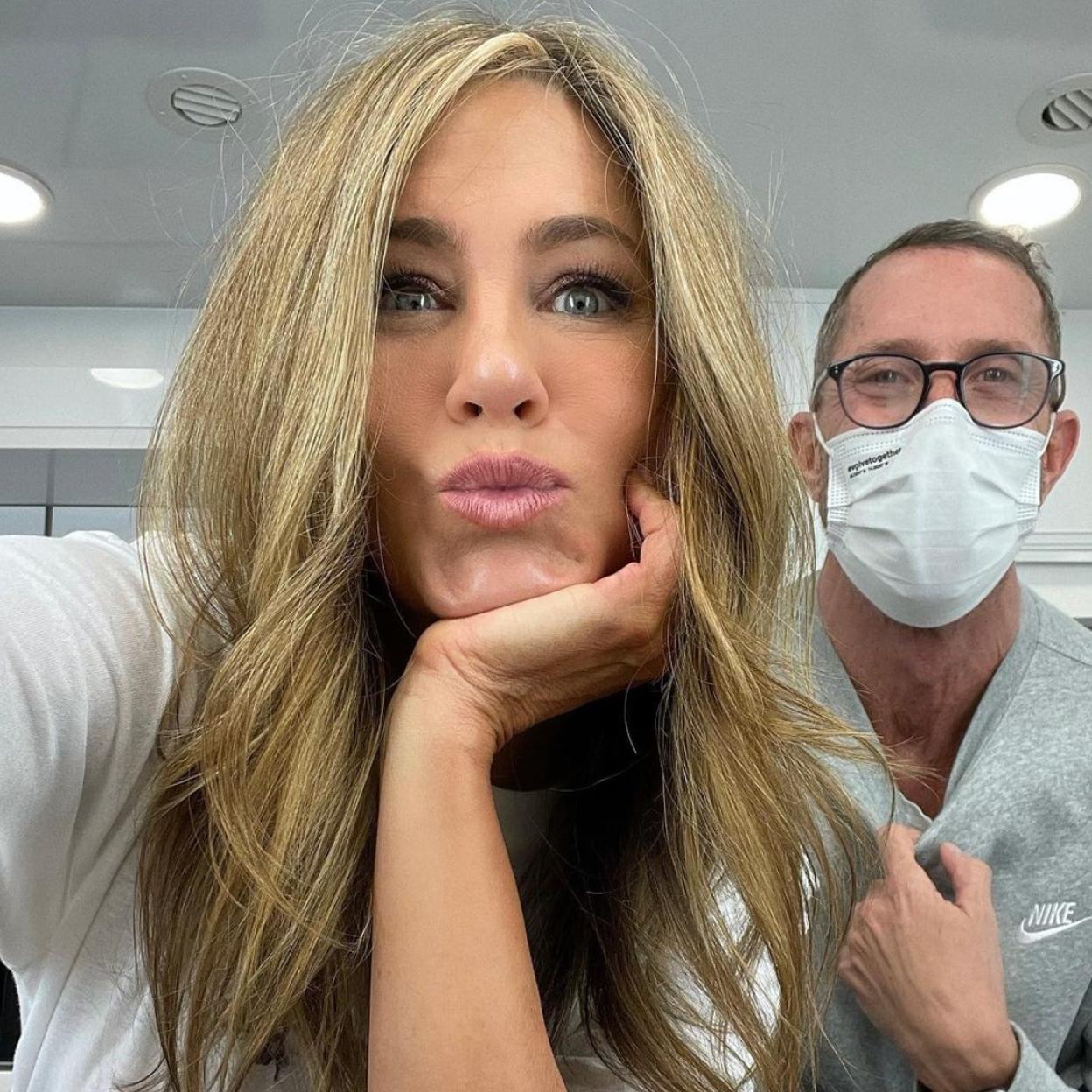 Pincha en la imagen para conocer los productos de pelo con los que eliminarás el encrespamiento y conseguirás una melena suave al instante. 