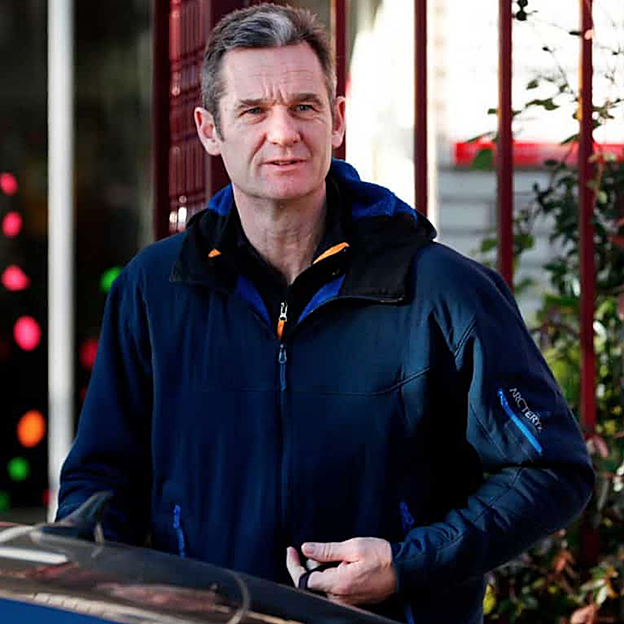 Quién es Ainhoa Armentia, la supuesta nueva novia de Iñaki Urdangarín: es vitoriana, tiene dos hijos y trabaja en su mismo bufete de abogados 