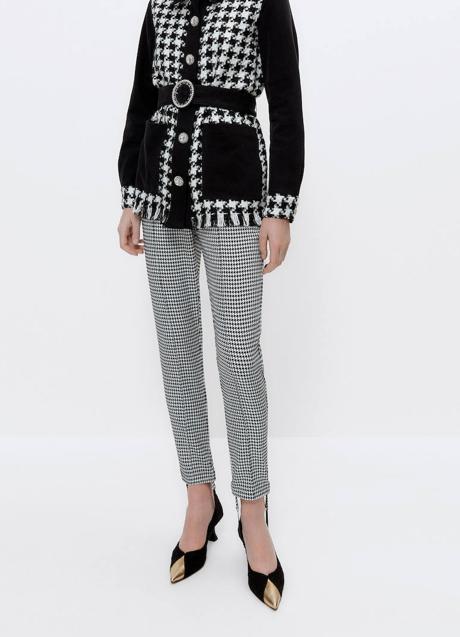 Imagen - El fuseau estampado queda de maravilla con unos zapatos de tacón bajo