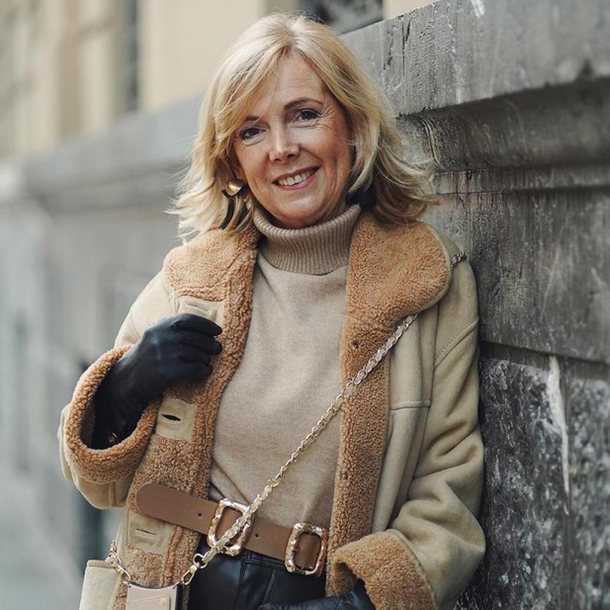 Pincha en la imagen para ver las mejores cremas antiarrugas y mascarillas de noche que regeneran, reafirman y rejuvenecen mientras duermes.