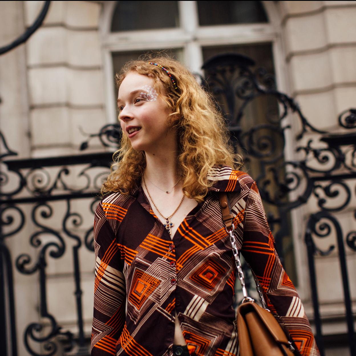 La colección de camisas más elegantes y bonitas del momento está en H&M y cuestan menos de 20 euros