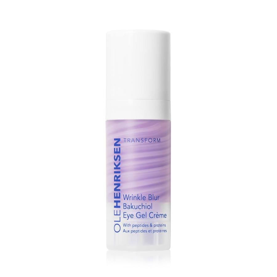 Wrinkle Blur Bakuchiol Eye de Ole Henriksen es un gel antiedad para el contorno de ojos. Está formulado a partir de péptidos y bakuchiol. Puedes comprarlo por 44,99 €.