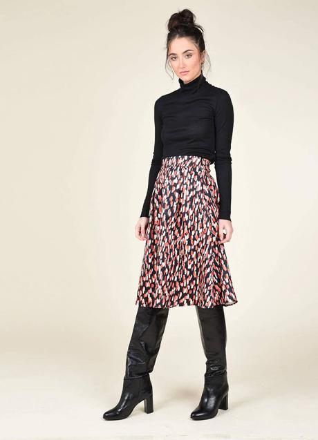 Imagen - La falda de Molly Bracken es de corte midi y tiro alto