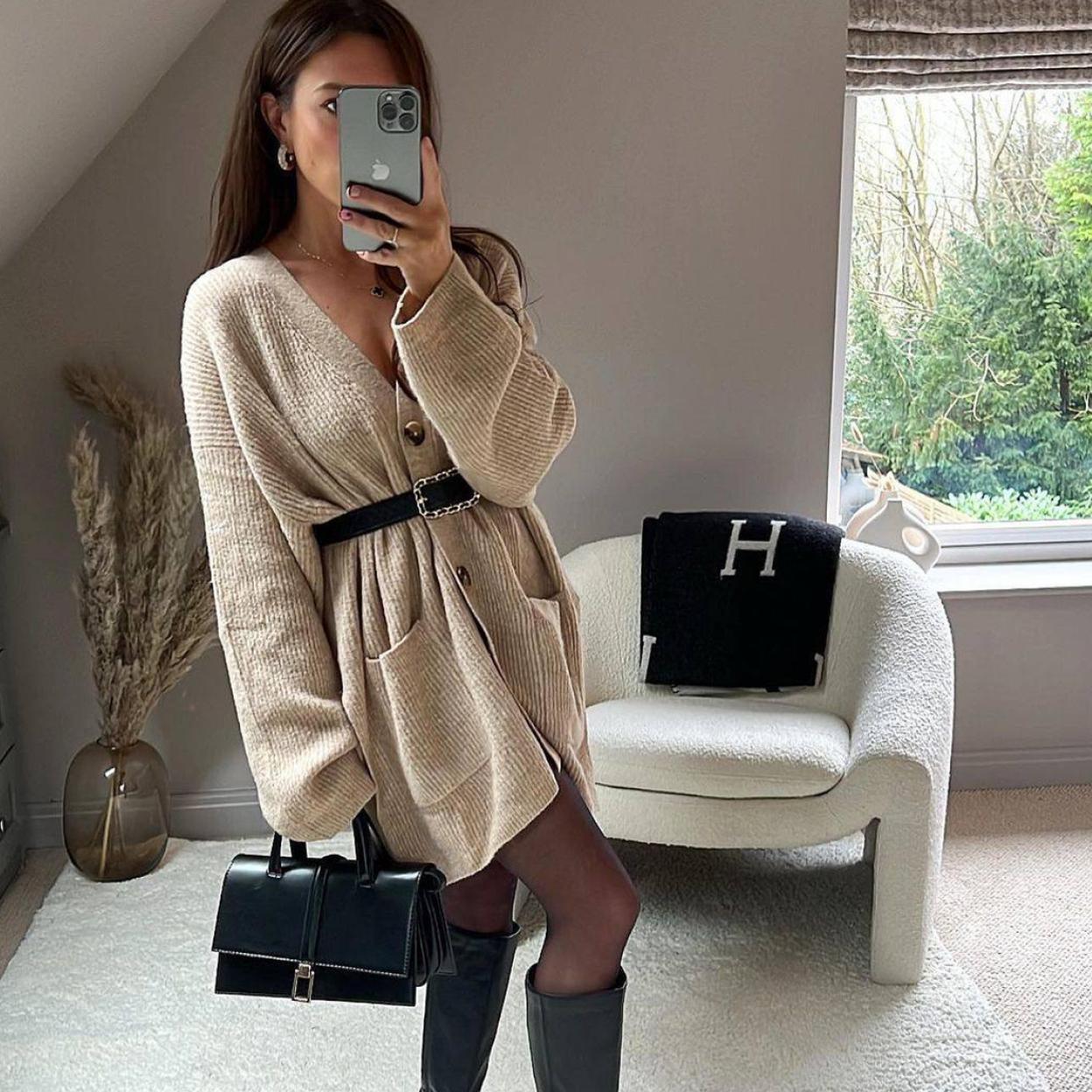 Pincha en la foto para ver las mejores faldas mini de tablas que arrasan en Instagram