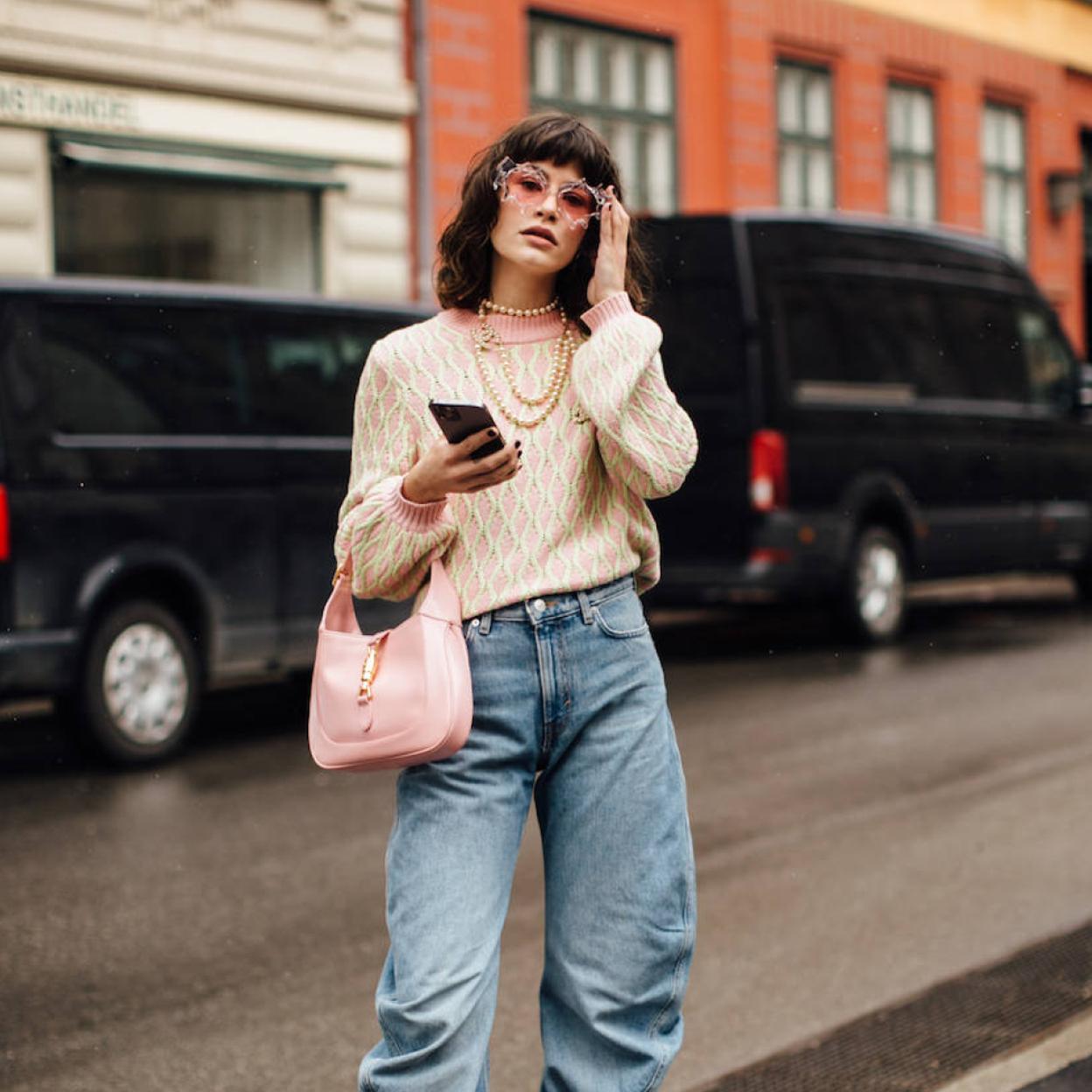 Pincha en la foto para ver los jerséis de nueva colección de Zara que van a elevar todos tus looks hasta primavera