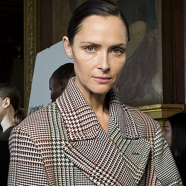 Aceite facial antiedad con colágeno, el salvavidas que combate las arrugas a los 40 y la falta de luminosidad y firmeza en el óvalo facial a los 50