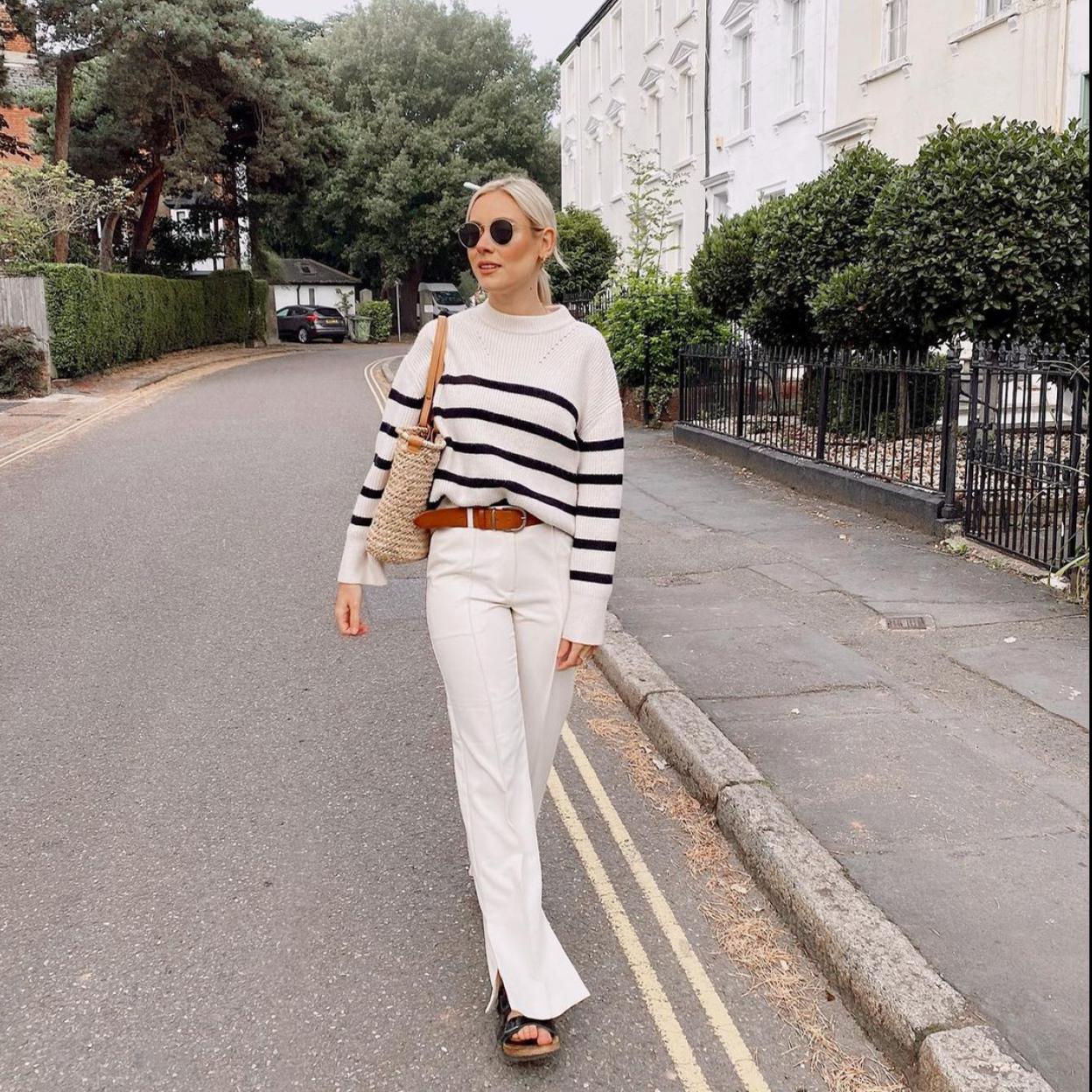 Las rayas marineras van a seguir siendo tendencia y Pull&Bear quiere que te sumes a ella con este cárdigan y este jersey (que no vas a dejar de ponerte)