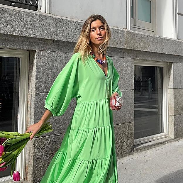 Los perfumes de roll-on más frescos, ligeros y con el mejor olor que arrasan entre las influencers y que siempre llevan en el bolso