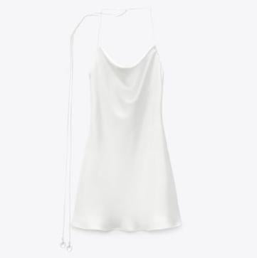 Imagen secundaria 1 - Vestido lencero y blazer, el look de Ana Boyer barato y muy fácil de copiar con el que ser la mejor vestida en tu próximo evento