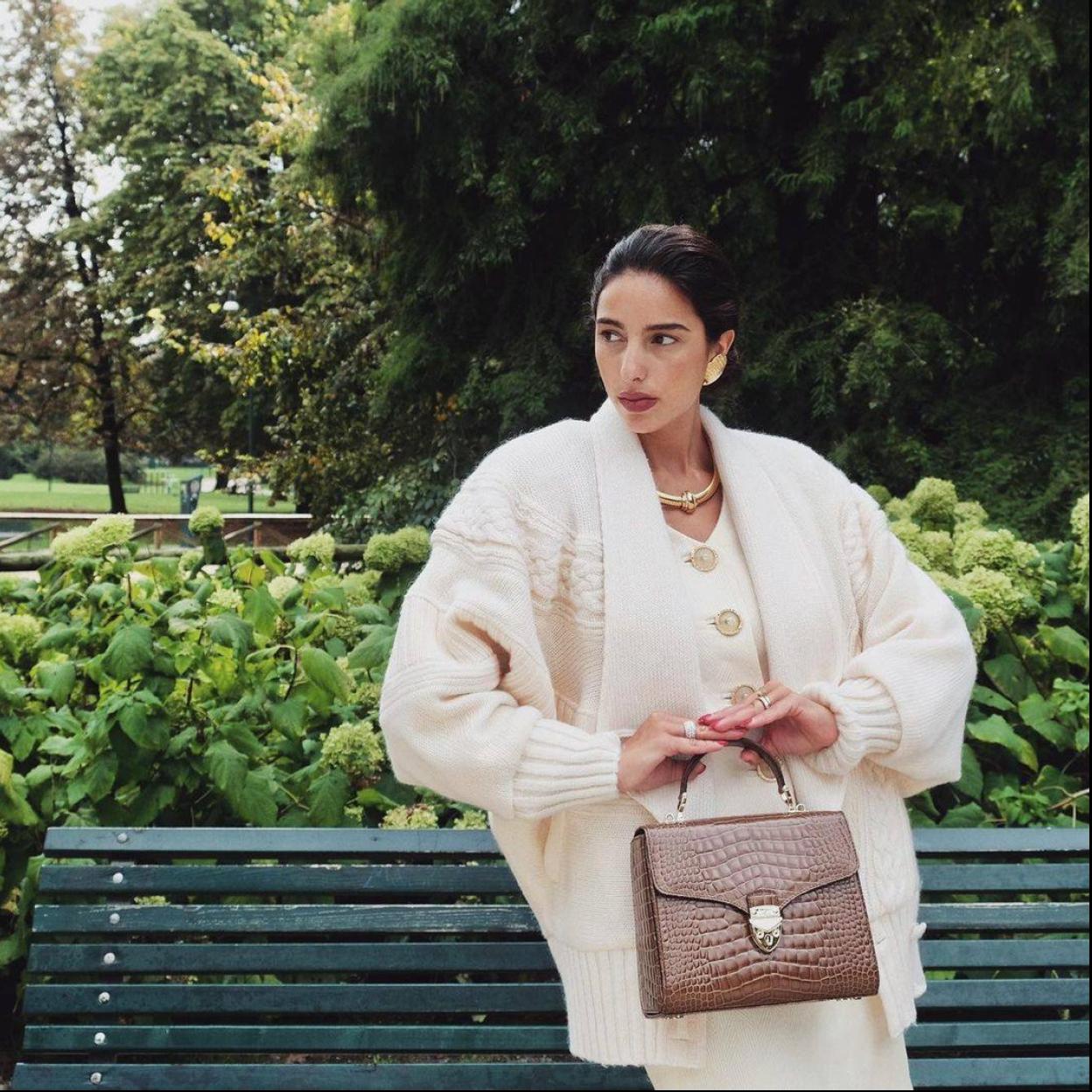 Pincha en la imagen para ver Elige corte: la sastrería moderna llega para quedarse e instalarse en los looks más working (o de noche)