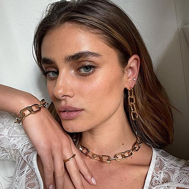 Tenemos que hablar de los parches efecto bótox para las arrugas de la frente que arrasan en ventas en Amazon por su efecto alisador