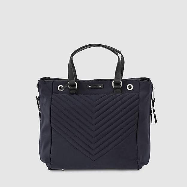 Imagen principal - El bolso 1440 se adapta a todos los gustos