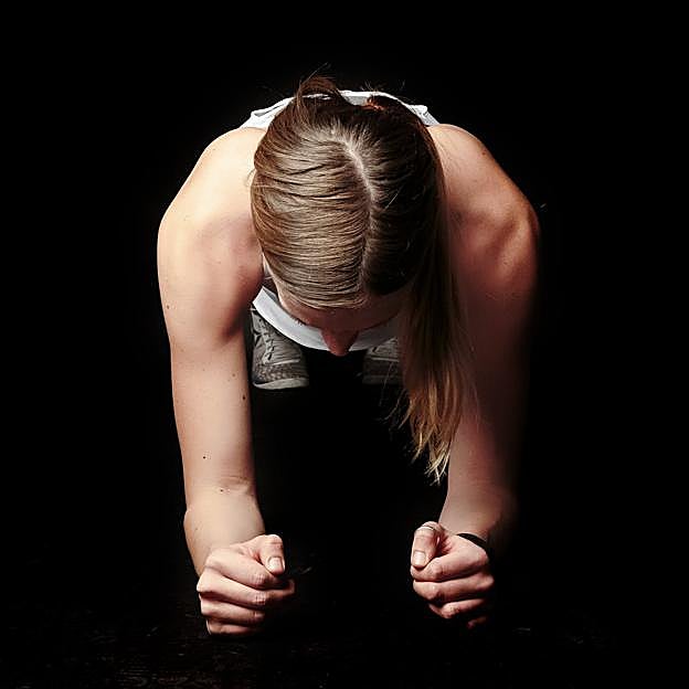 Flexiones para principiantes: cómo hacerlas para reducir la tripa, definir los brazos y endurecer los glúteos