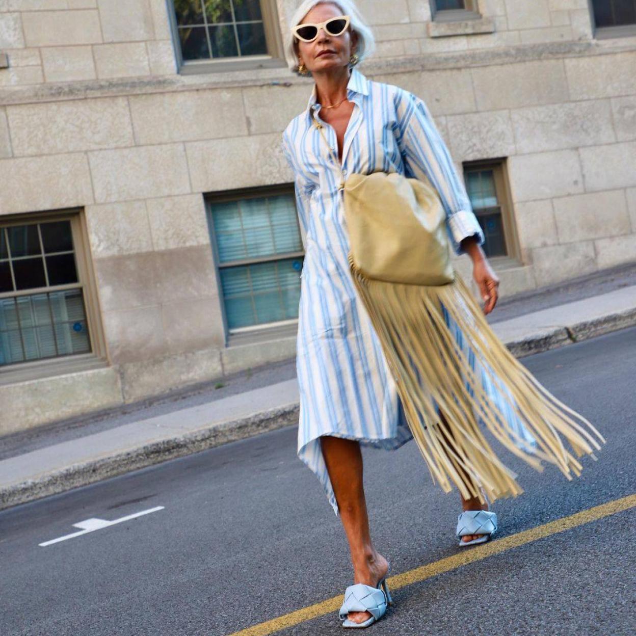 Pincha en la imagen para ver Destalonados, de tacón cómodo y a todo color: así son los zapatos tendencia que ya están en Zara y Stradivarius y que arrasan en el street style