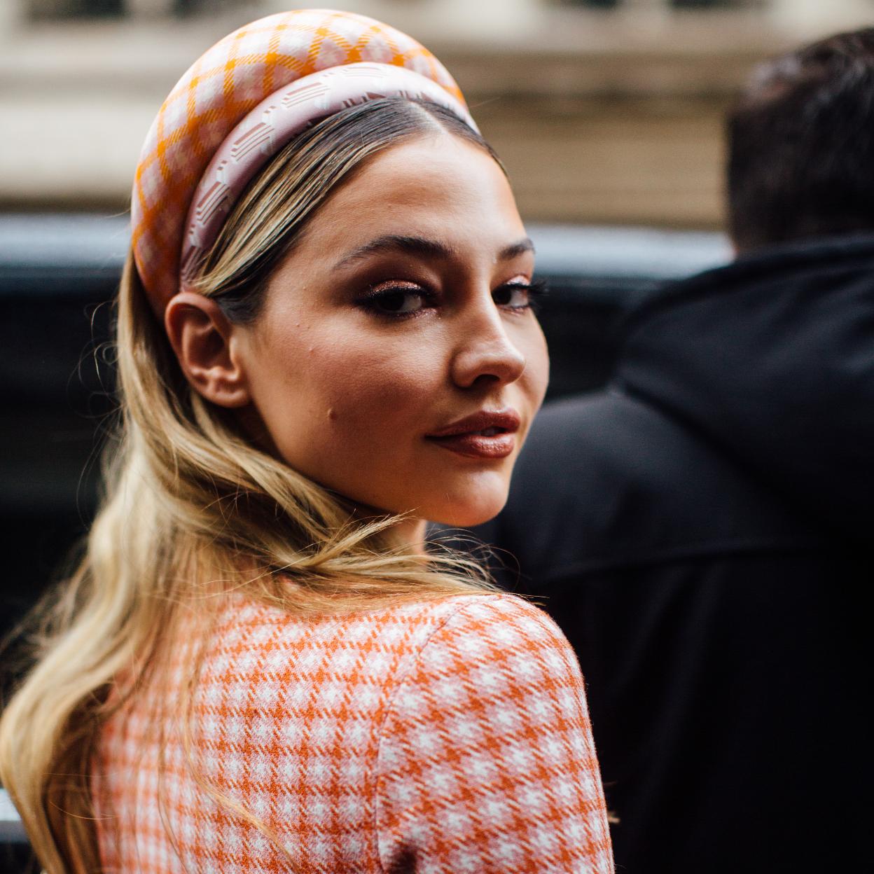 El traje más favorecedor de la primavera es este de Sfera que es perfecto para bautizos y comuniones