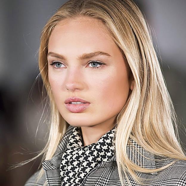 El sérum para día y noche de alto rendimiento que rejuvenece todos los tipos de piel y que reafirma de forma eficaz