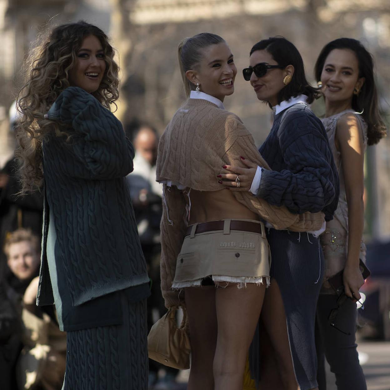 Pincha en la foto para ver vestido de punto, la forma más fácil de conseguir un look de entretiempo que sea cómodo y favorecedor