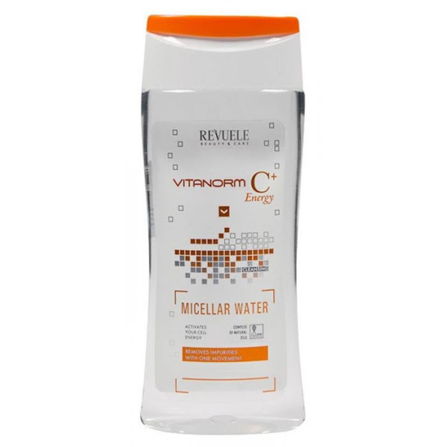Hay vida más allá de los sérums, contornos y cremas con vitamina C y la marca nos lo revela con su agua micelar Vitanorm C+ Energy. Su fórmula oleosa ayuda a retirar de manera eficaz hasta los maquillajes más difíciles mientras que la vitamina C ayuda a reducir las manchas y promueve la cicatrización. (Disponible en Primor, 1,50 euros)