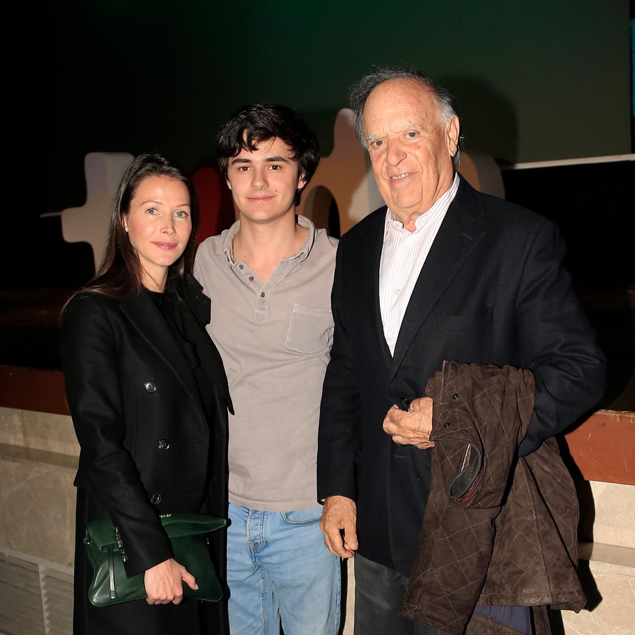 Pincha en la foto para descubrir los looks más impresionantes de la boda.