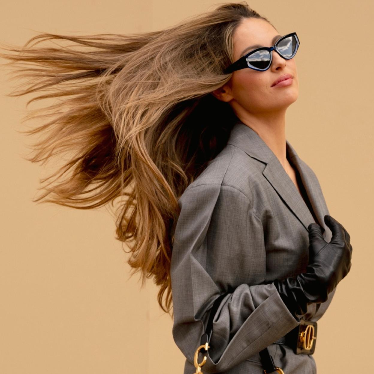 Pincha en la imagen para conocer los champús antiedad que rejuvenecerán tu melena. 