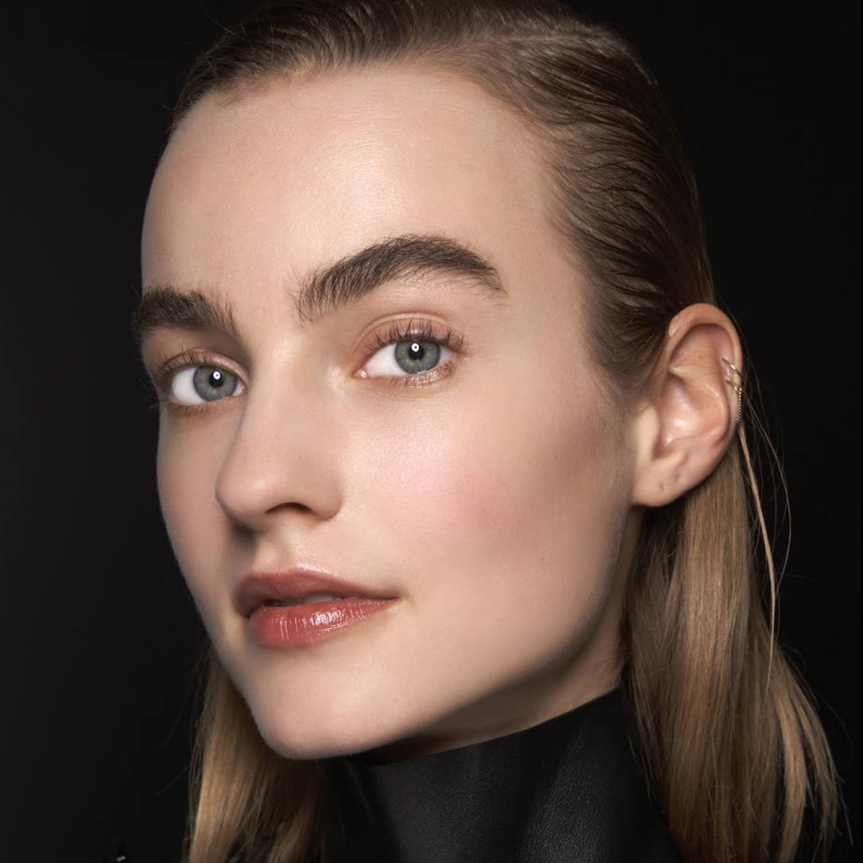 Pincha en la imagen para ver Los cosméticos con vitamina C más vendidos y eficaces para combatir arrugas, manchas y la visible pérdida de firmeza y luminosidad