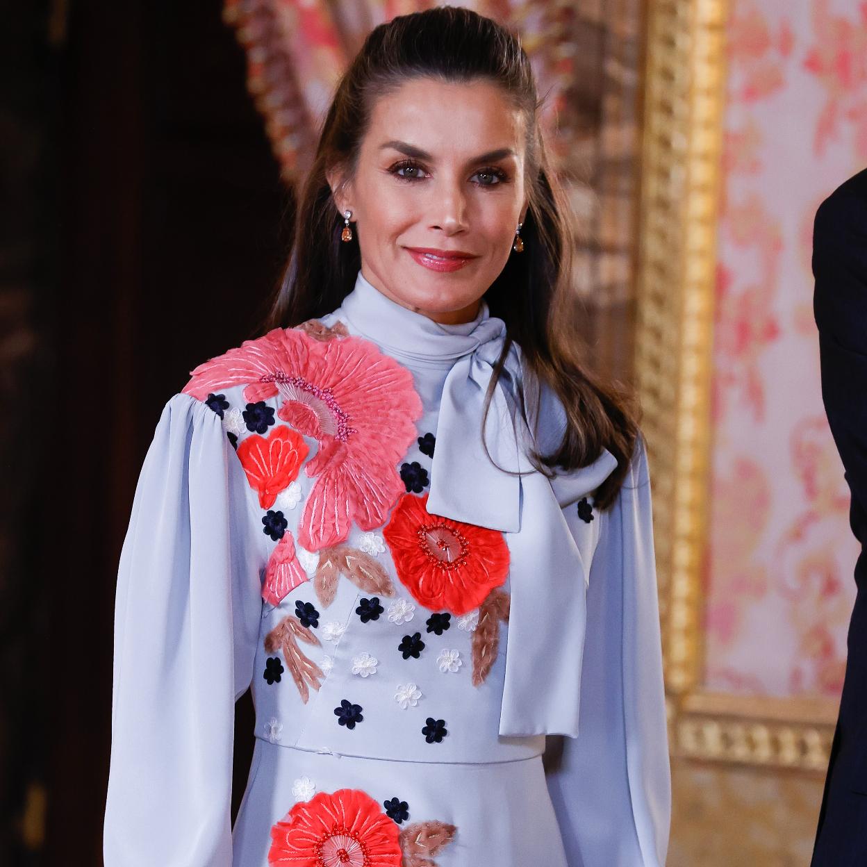 Pincha en la imagen para ver los looks más impresionantes de la reina Letizia.