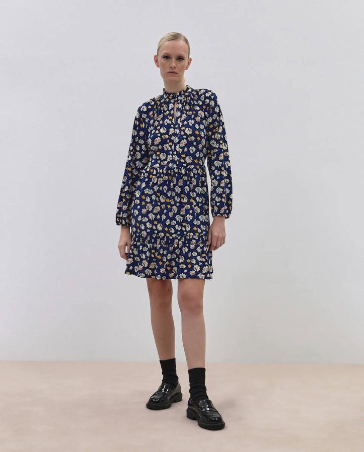 El Corte Inglés nos trae este con estampado floral