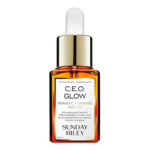 Aceite facial C.E.O. Glow con vitamina C + cúrcuma de Sunday Riley (43,99 euros)/ disponible en Sephora.