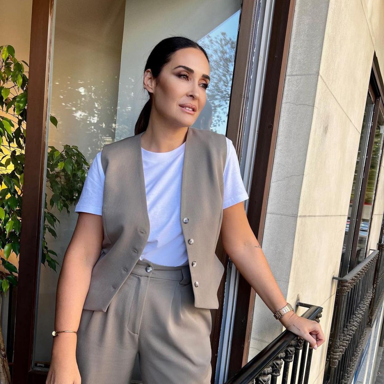 Vicky Martín Berrocal y el look asequible con sudadera de rayas de Mango Outlet