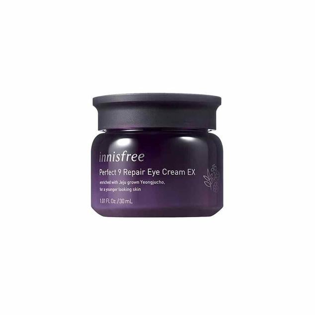 Un contorno de ojos formula con el Juju Elixir Complex ™ y el hongo de la longevidad Lingzhi. Este tratamiento potencia la elasticidad, atenúa las arrugas, aclara la oscuridad de las ojeras, proporciona un brillo sin igual, descongestiona las bolsas y promueve la firmeza para que la mirada se vea rejuvenecida, fresca, despierta y atractiva. También incluye adenosina, vitamina E, niacinamida, cafeína y manteca de karité.