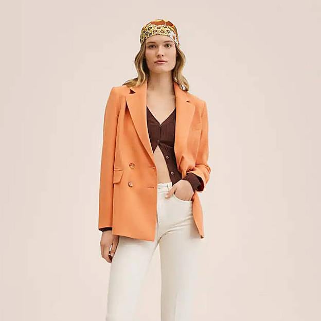 Imagen principal - Mango nos trae varios modelos de americana