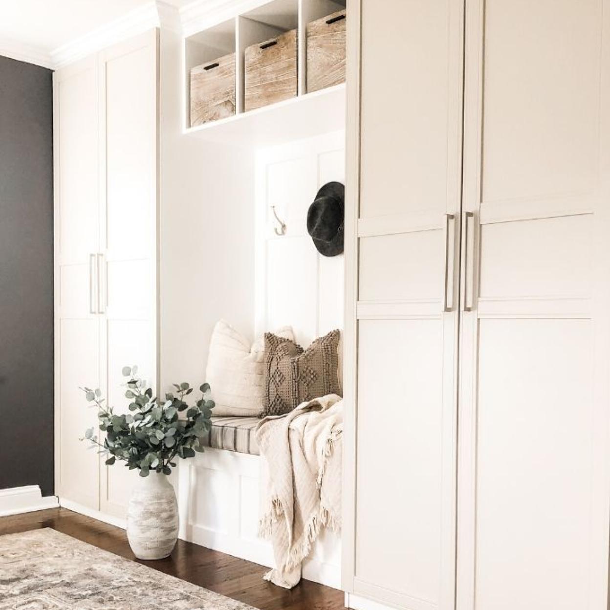 Pincha en la foto para ver los mejores IKEA hacks de la estantería Billy