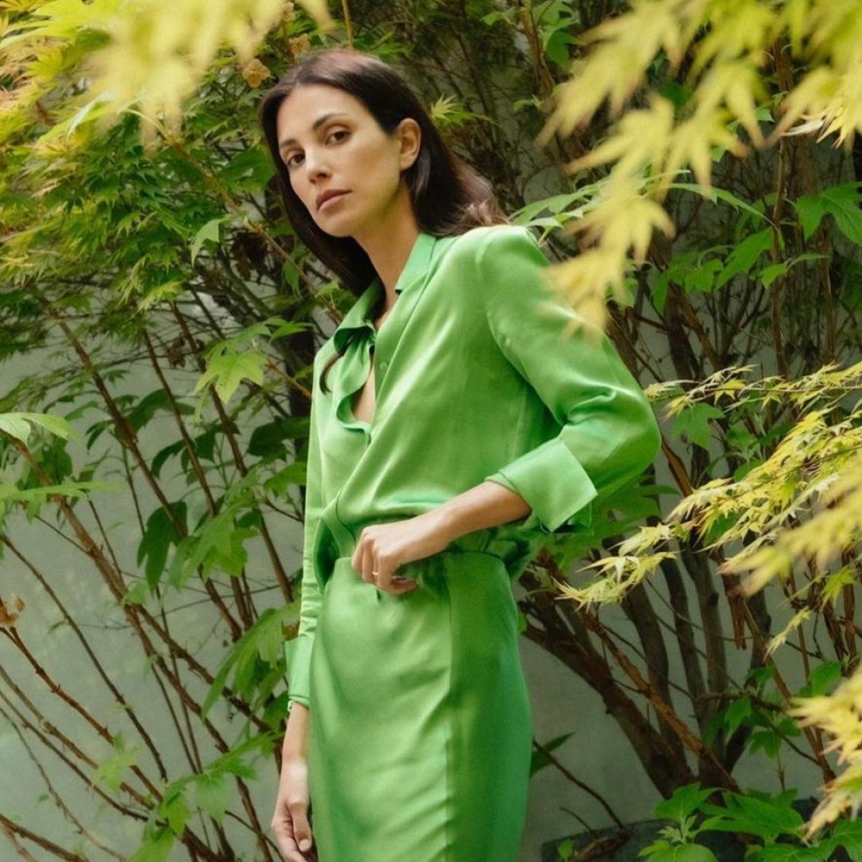 Pincha en la imagen para ver la colección primavera-verano de Massimo Dutti que va a elevar todos nuestros looks de temporada con mucho estilo.