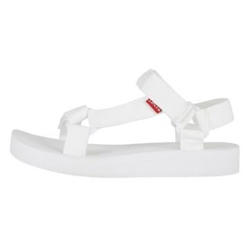 Imagen secundaria 1 - Este vestido camisero vaquero que aprueban las influencers va a ser tu look cómodo de primavera favorito