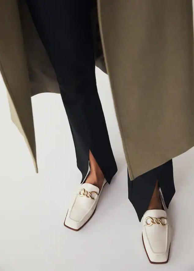 Estos de Mango están disponibles en marrón medio, negro y blanco roto