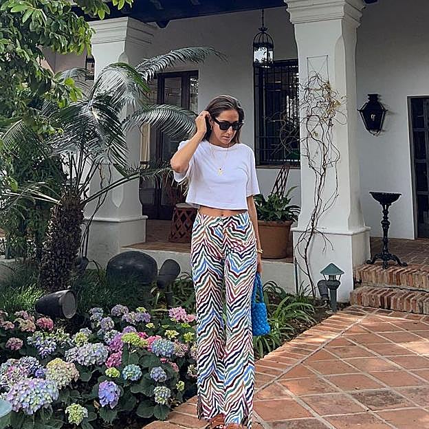 Estos pantalones made in Spain son la opción favorita de las influencers porque puedes ir fresquita y cómoda