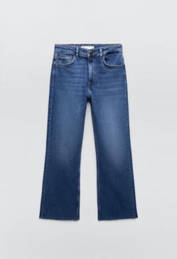 Imagen secundaria 2 - Tres looks de Amal Clooney o cómo ser un icono de estilo a los 40 con prendas que rejuvenecen y que están en el low cost