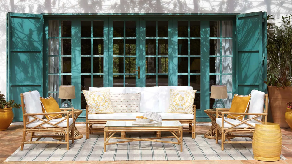 10 chollos deco para tu terraza o jardín: los muebles más bonitos y baratos de Zara Home, El Corte Inglés o IKEA