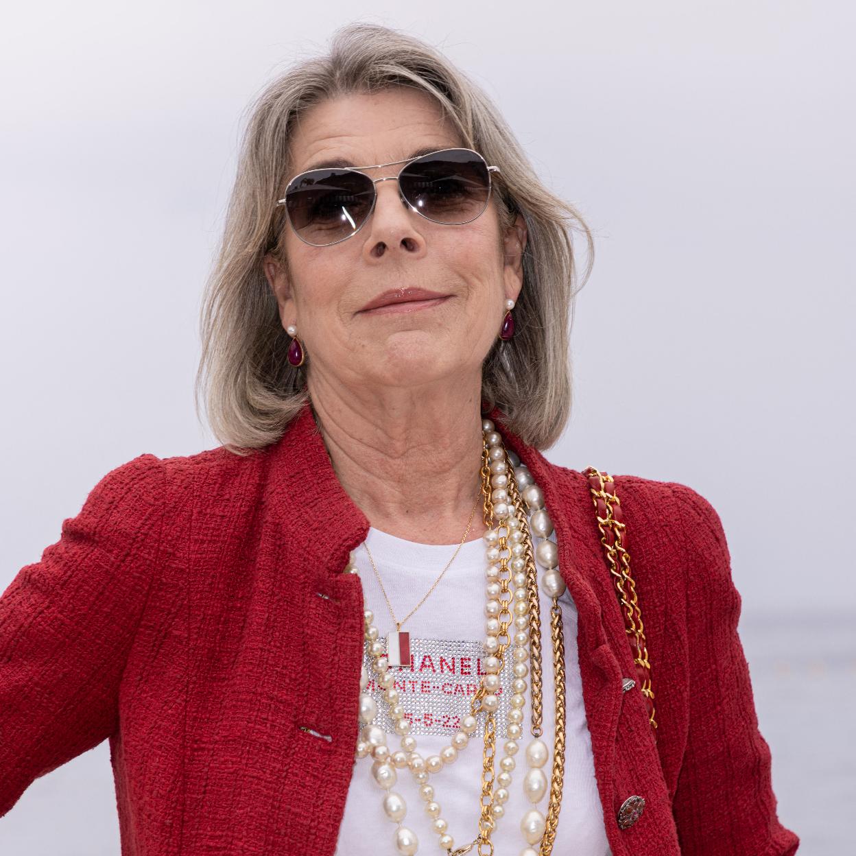 Pincha en la imagen para ver las famosas que han dicho sí a las canas (y así es como las llevan).