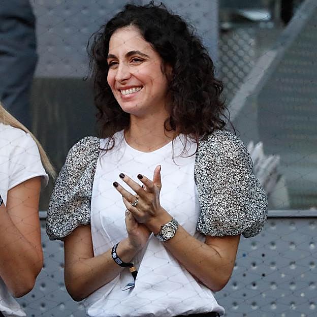 La original camiseta de Xisca Perelló que hemos encontrado en Zara baratísima y que todas quieren copiar para conseguir un look cómodo y estiloso