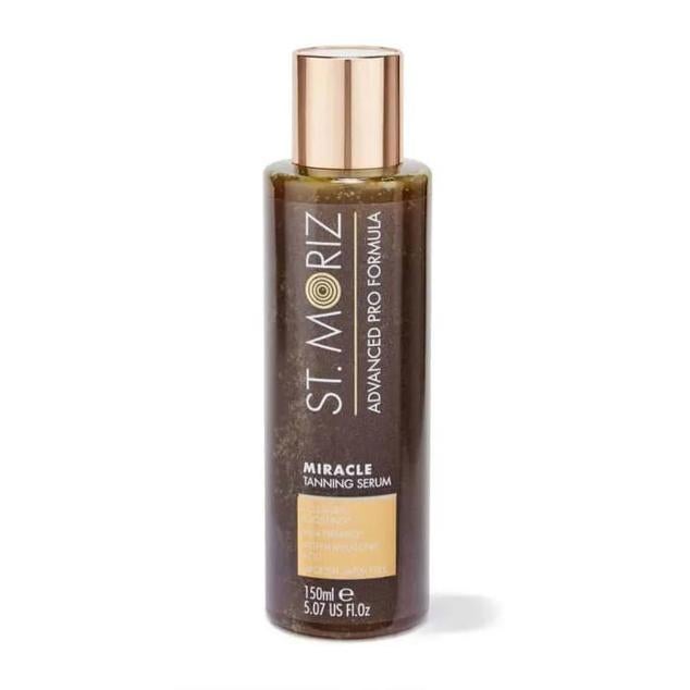 El Sérum Milagroso Autobronceador de St. Moriz proporciona un bronceado ligero